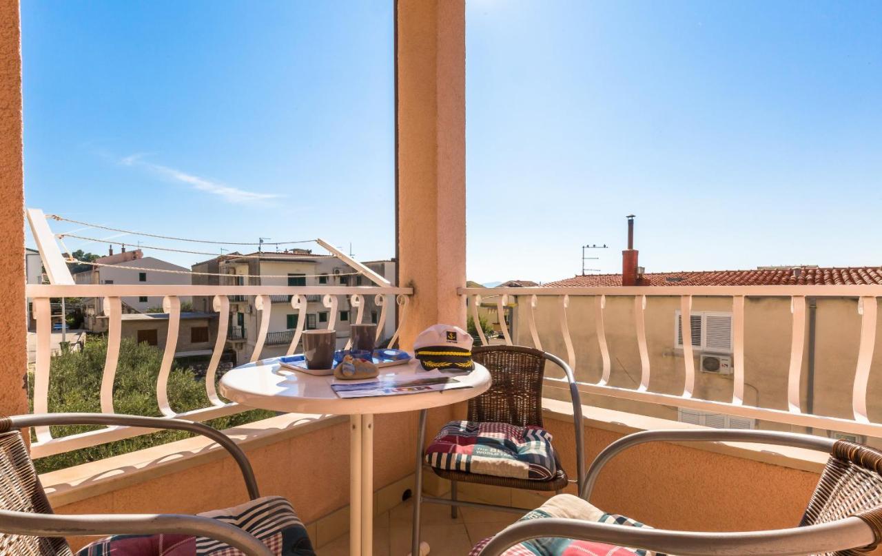 Apartment Rossa 2 *