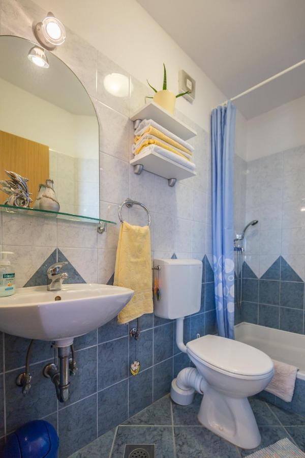 Apartment Rossa 2 Tucepi