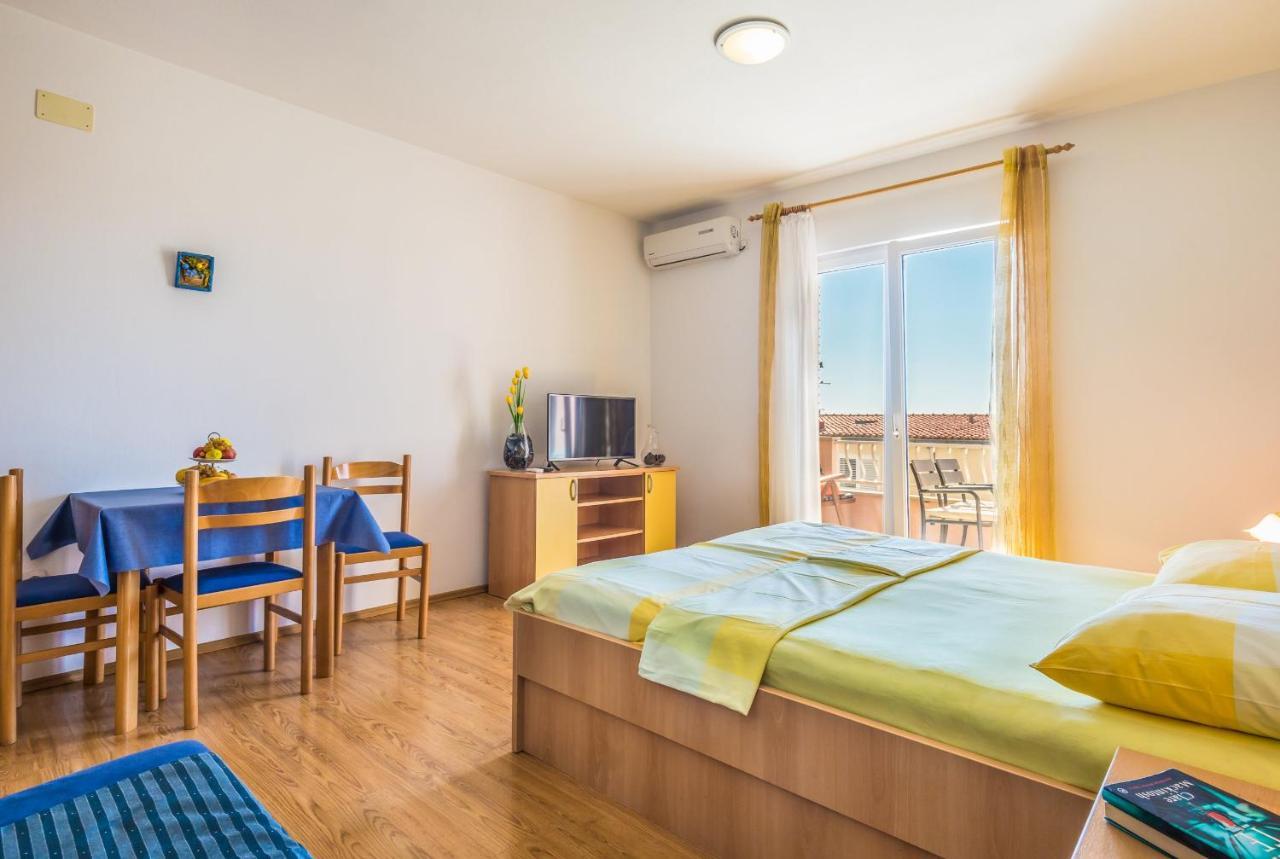 Apartment Rossa 2 Tucepi